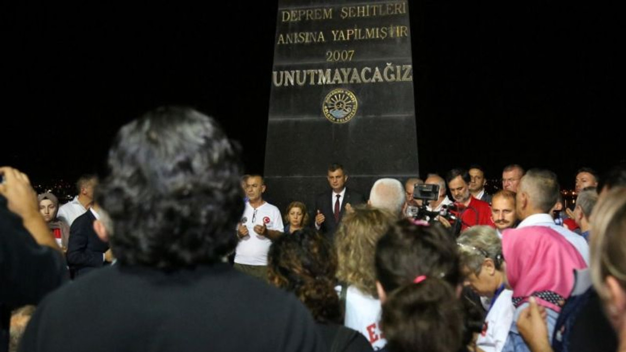Deprem şehitleri Gölcük’te anılacak