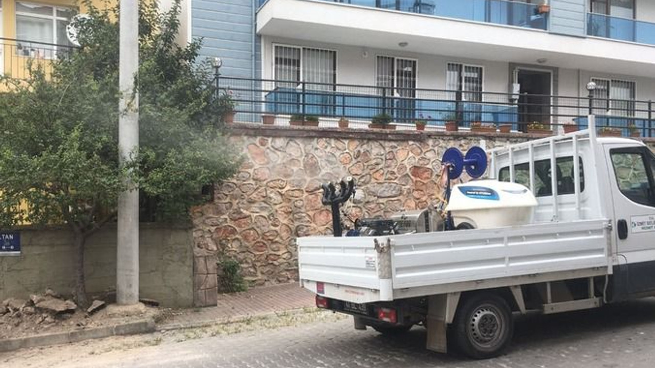 İzmit’te sinekler kaynağında kurutuluyor