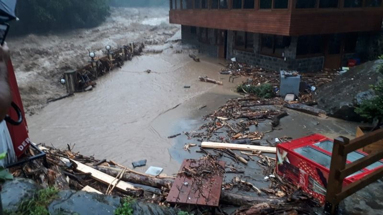 Karadeniz’de sel felaketi: Can kaybı 27’ye yükseldi