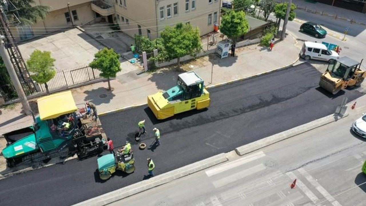 O caddede yol konforu artırılıyor