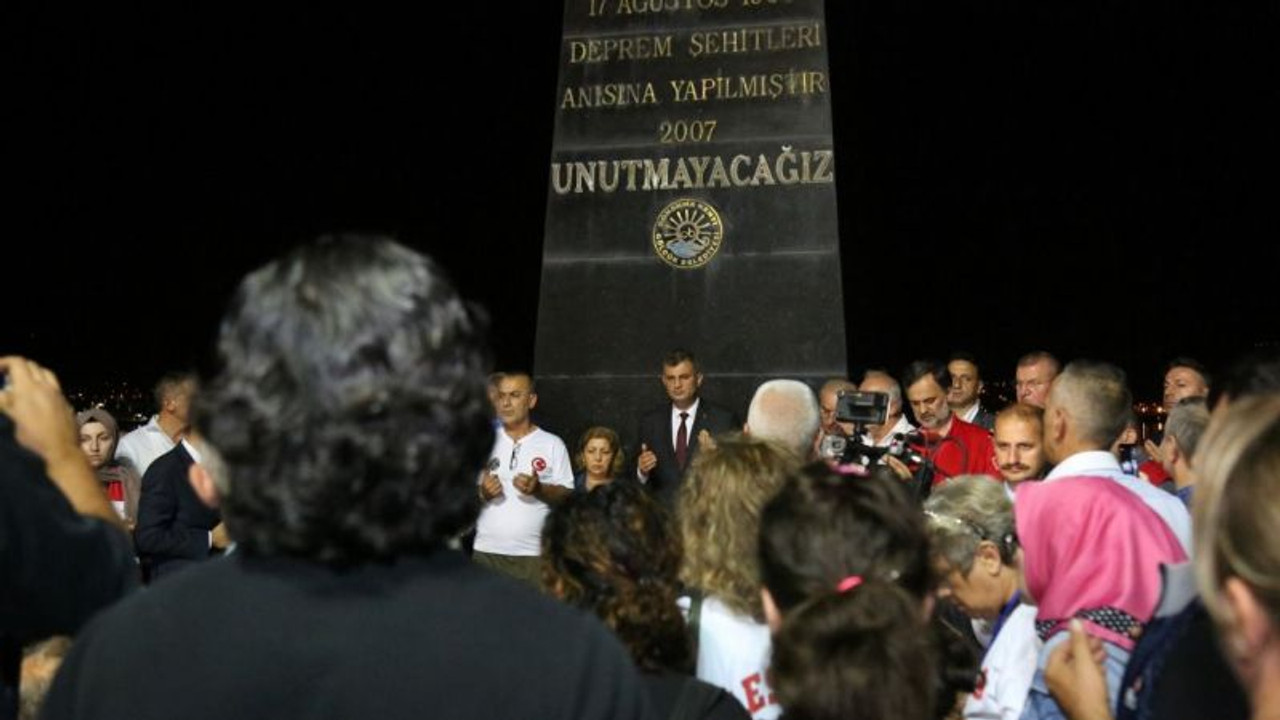 Depremde hayatını kaybedenler bu akşam anılacak