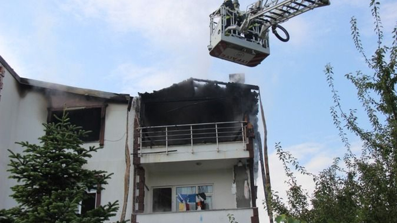 Yabancı uyruklu şahısların evi alev alev yandı