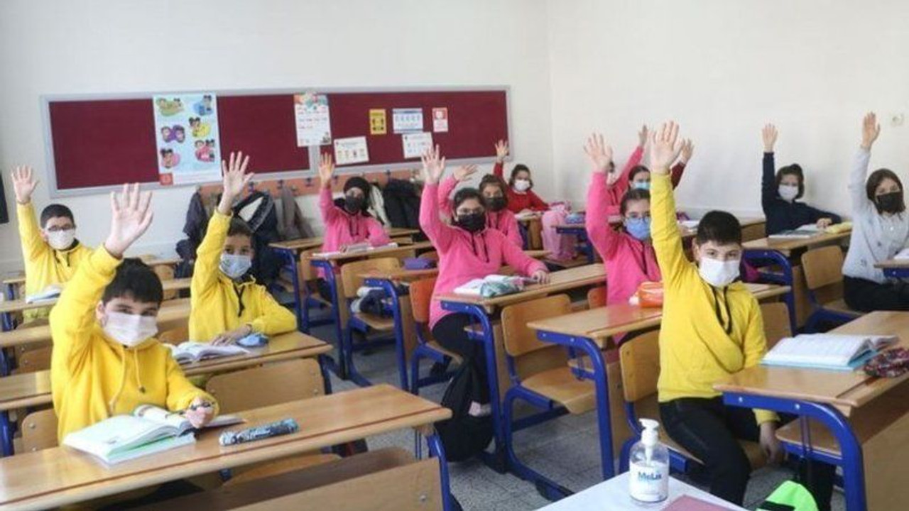 MEB'den 81 ile genelge! Yüz yüze eğitimin detayları belli oldu
