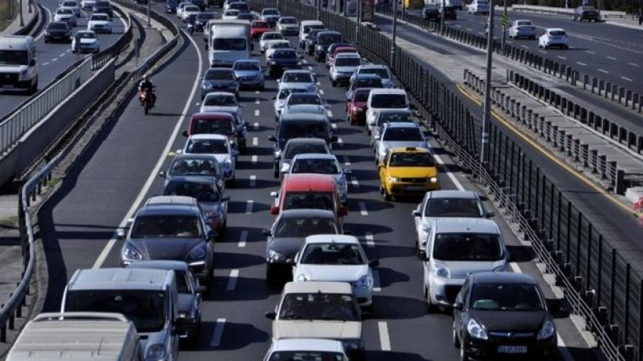 Kocaeli trafiğinde kaç araç var?