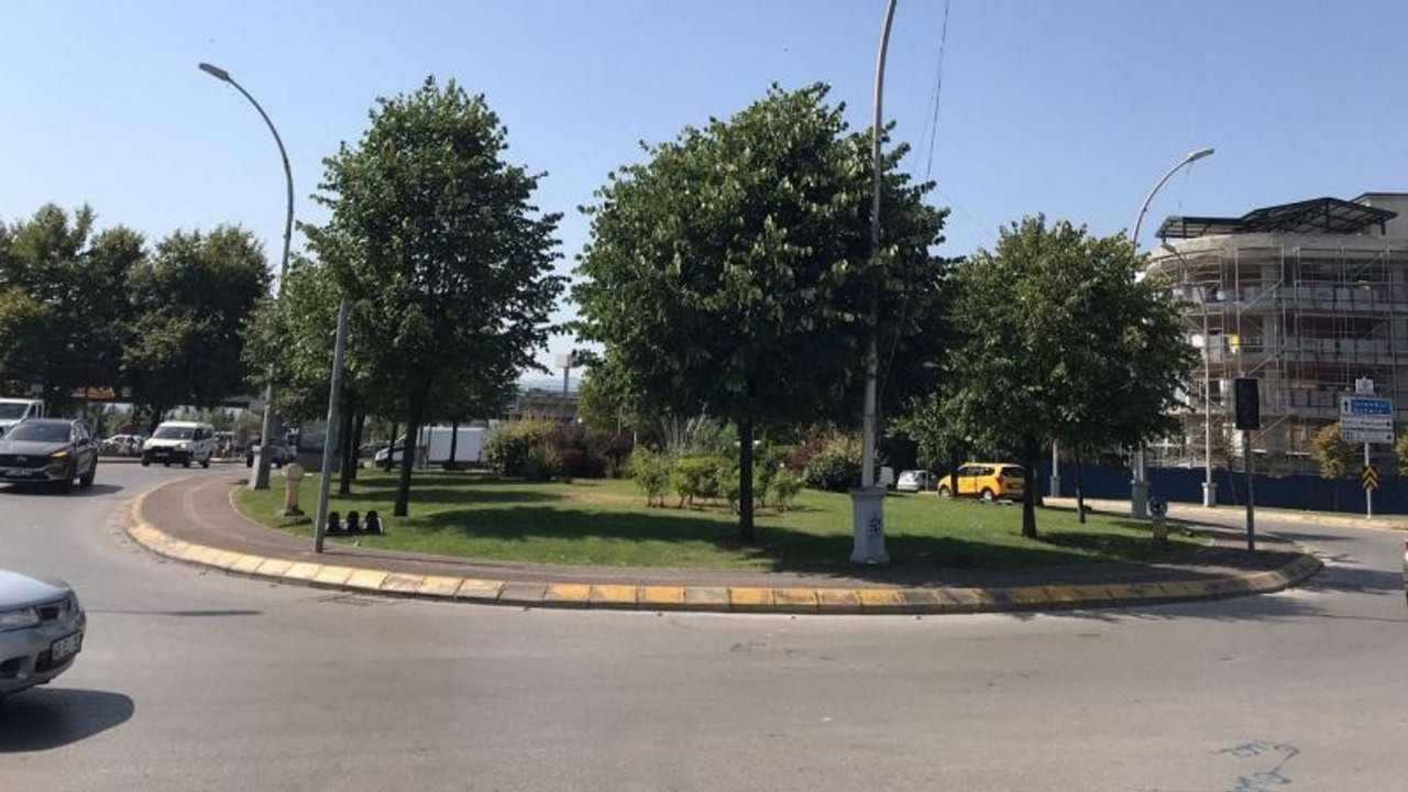Özmural, Kandıra Sapağı çalışmalarını eleştirdi