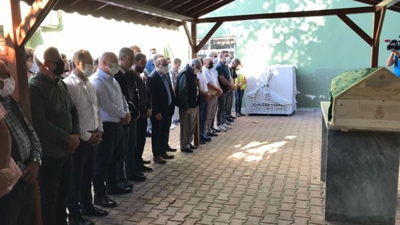Pikabın altında kalan genç kurye son yolculuğuna uğurlandı