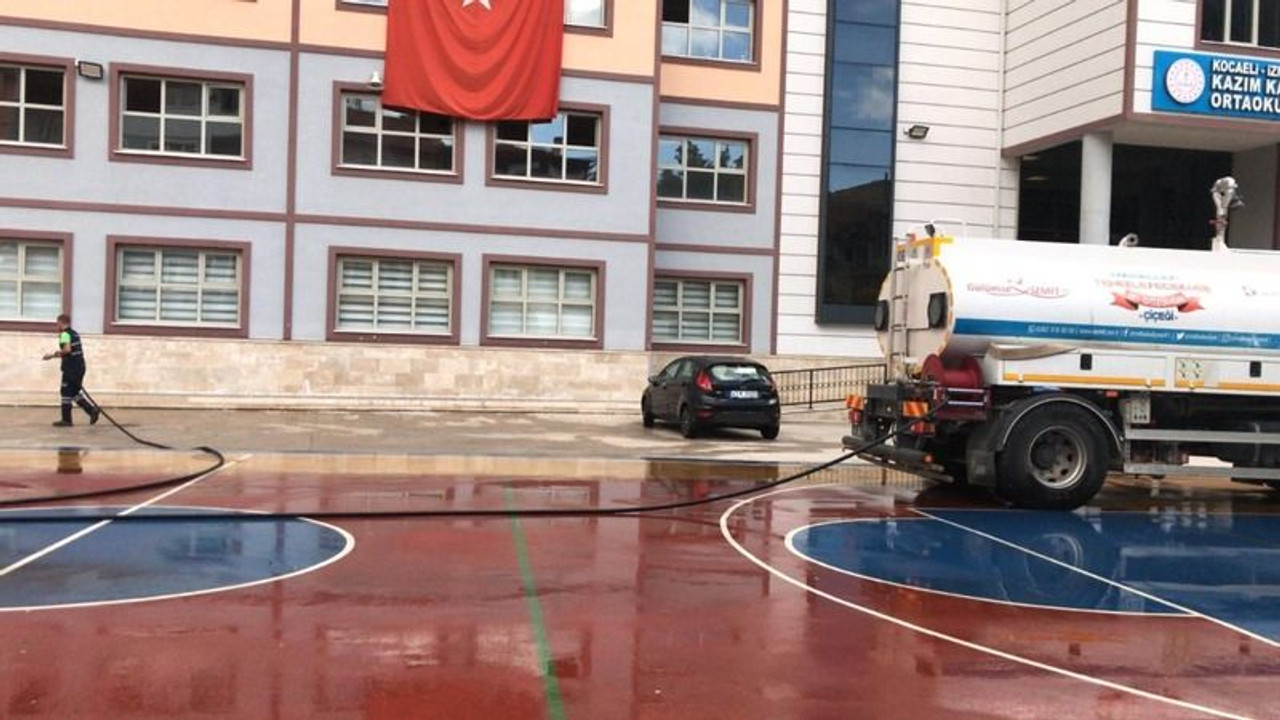 İzmit’te okullar yeni döneme tertemiz girecek