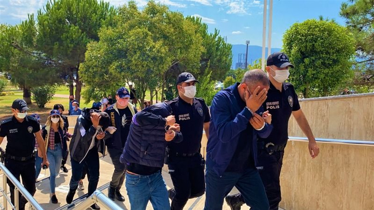 Kınada yakalandılar, düğün günü adliyeye sevk edildiler!