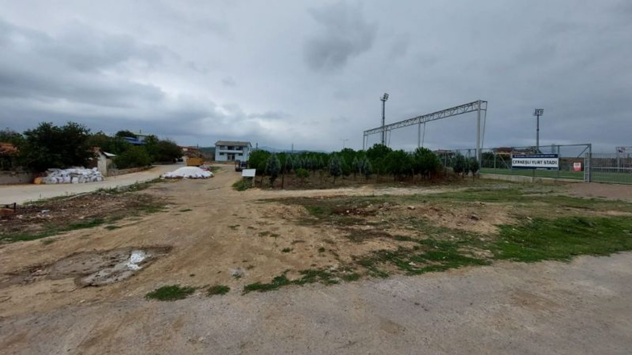 Dilovası’na basketbol ve voleybol sahası