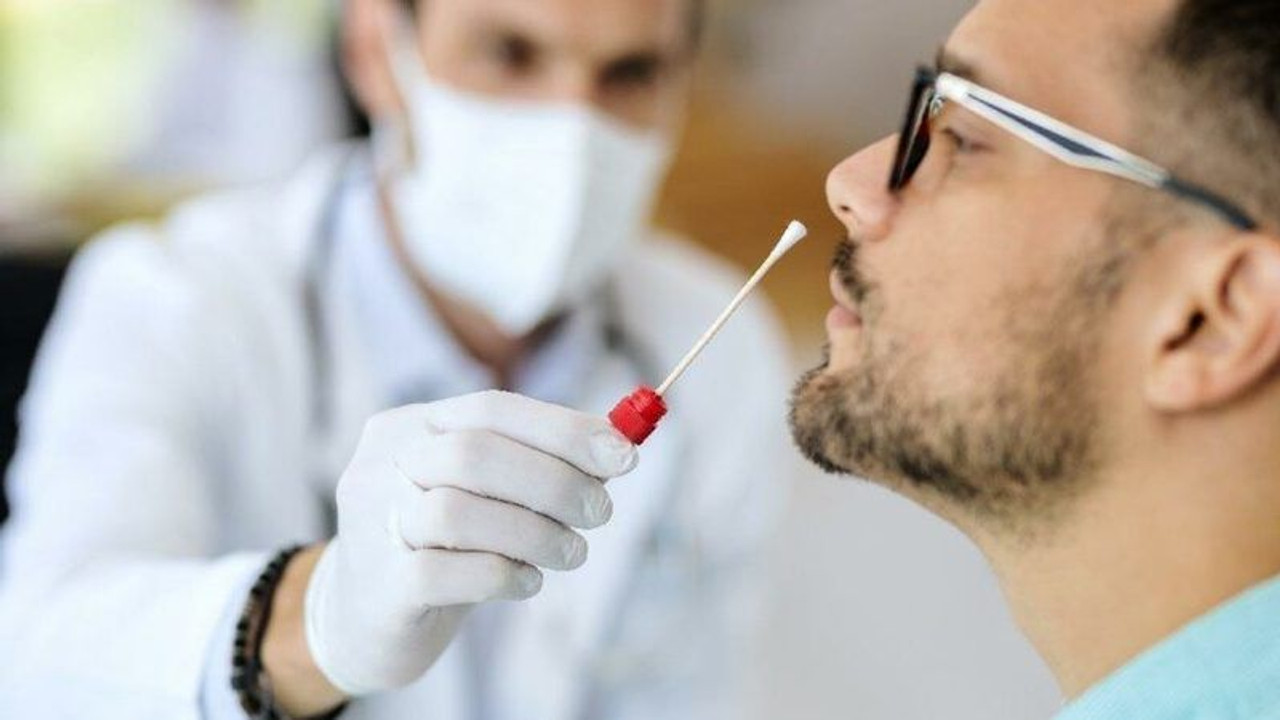 KVKK'dan aşı ve PCR testi kararı