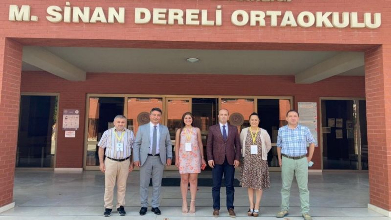 Mehmet Sinan Dereli Ortaokulu zirvede rakipsiz