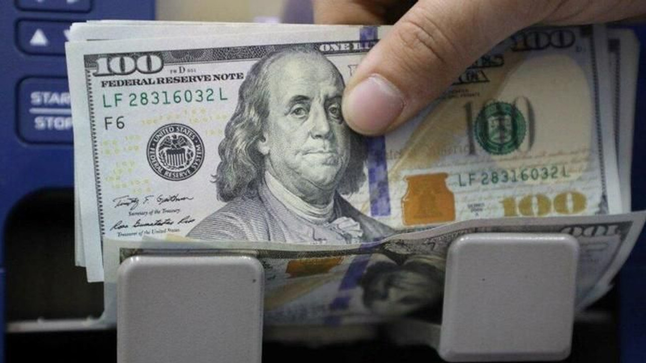 Dolarda rekor üstüne rekor