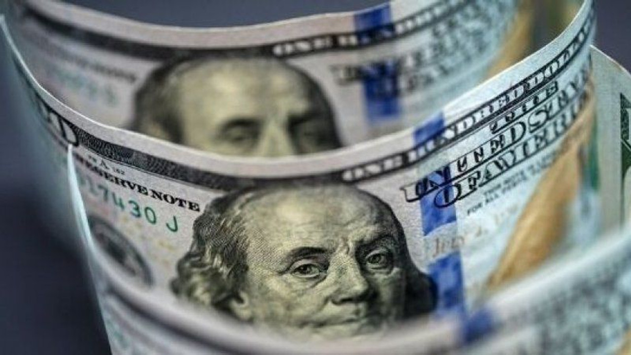 9 lira barajı yıkıldı: Dolar nereye koşuyor?