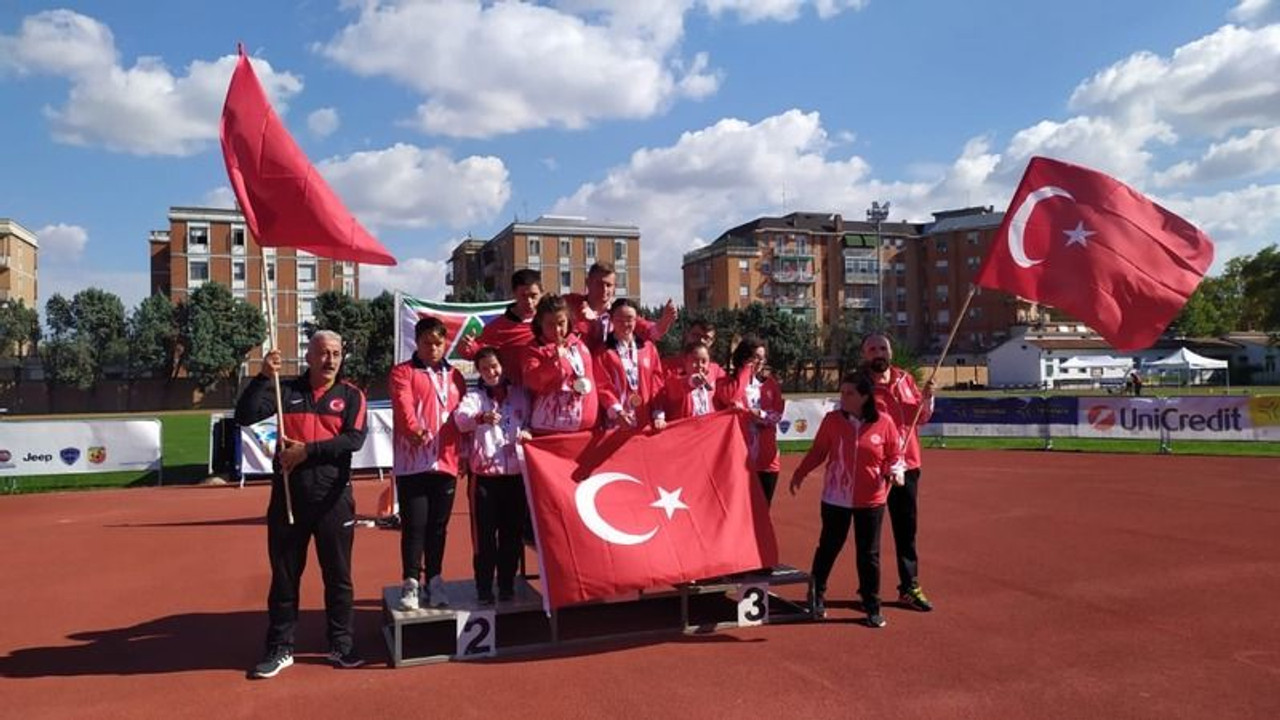 İtalya’da Kağıtspor rüzgârı