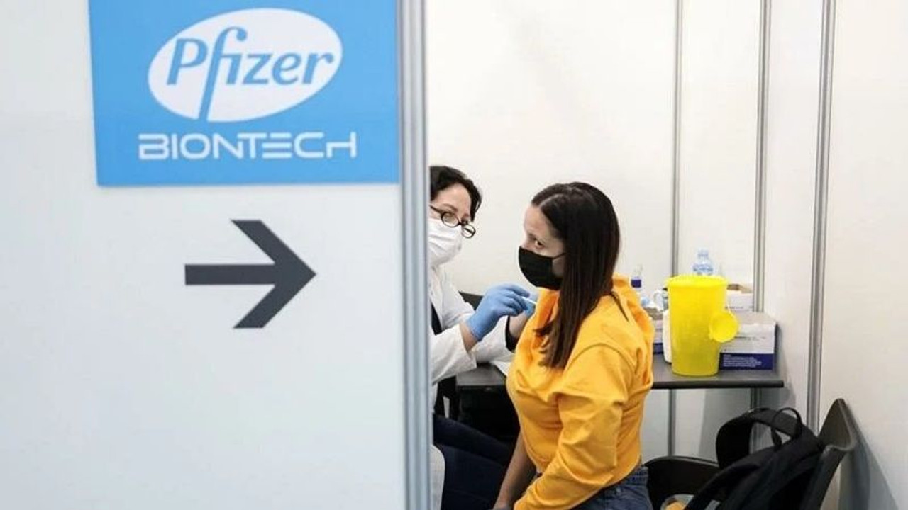 BioNTech aşısında başarı sağlandı: Üçüncü doz sonuçları açıklandı