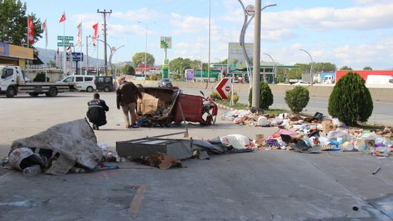 Taksi petrol istasyonuna daldı: 1 ölü!
