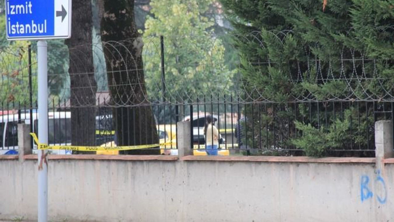 Kocaeli’de kadın cinayeti! Öldürüp taksiyle emniyete bıraktı!