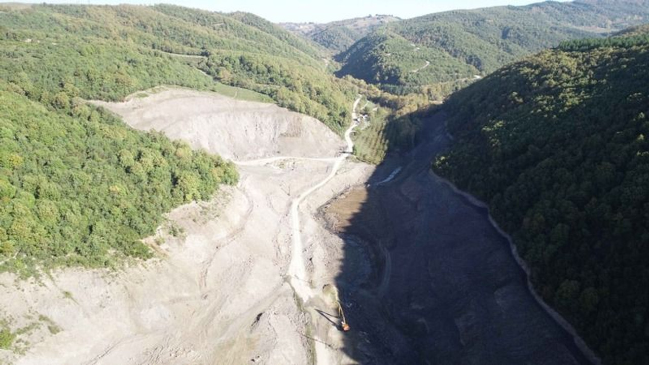 Karamürsel İhsaniye Barajı’nda Temizlik Çalışmaları Tamamlandı