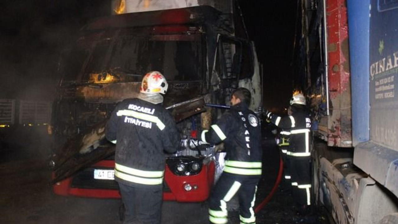 Tırın kupası alev alev yandı!