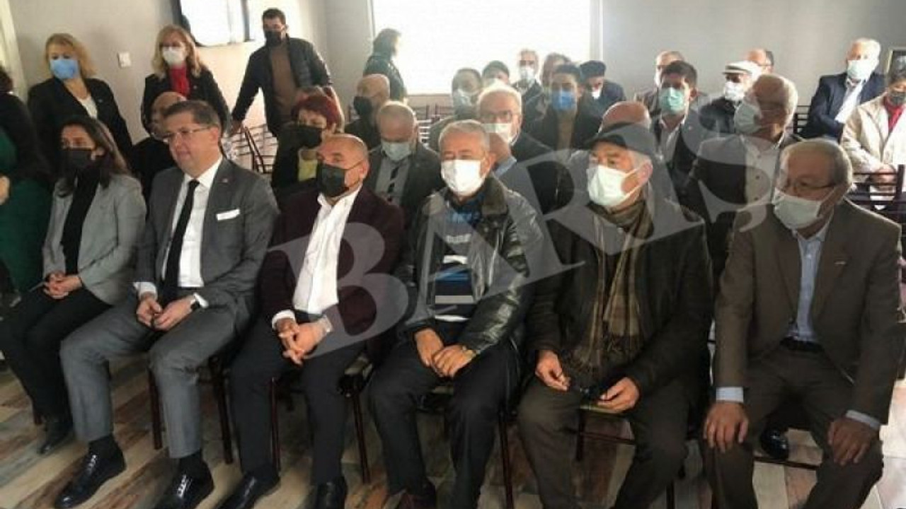 CHP’liler bir odaya sıkıştı