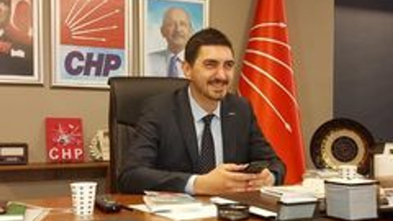 CHP’li yöneticiden şok çıkış “Çok porno izliyorsun”