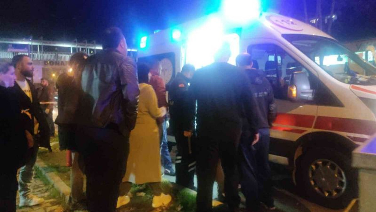 Otomobil markete daldı yaralılar var!
