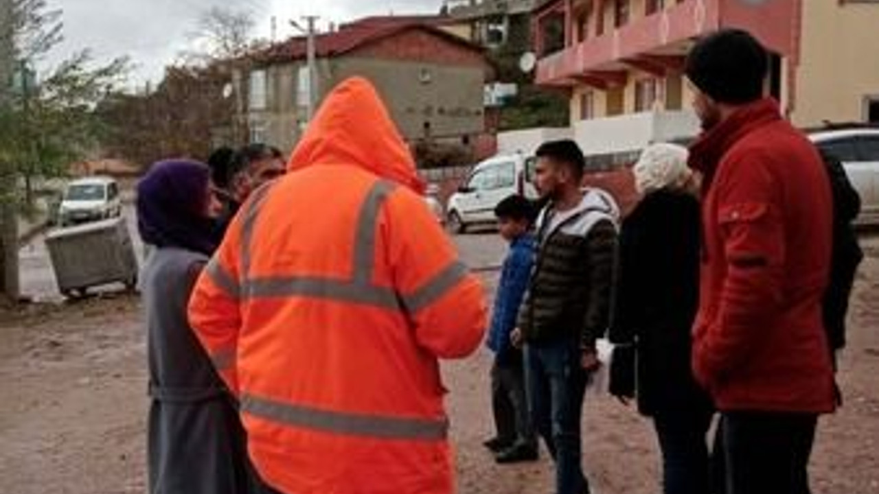 CHP Körfez mağdur vatandaşların yanında
