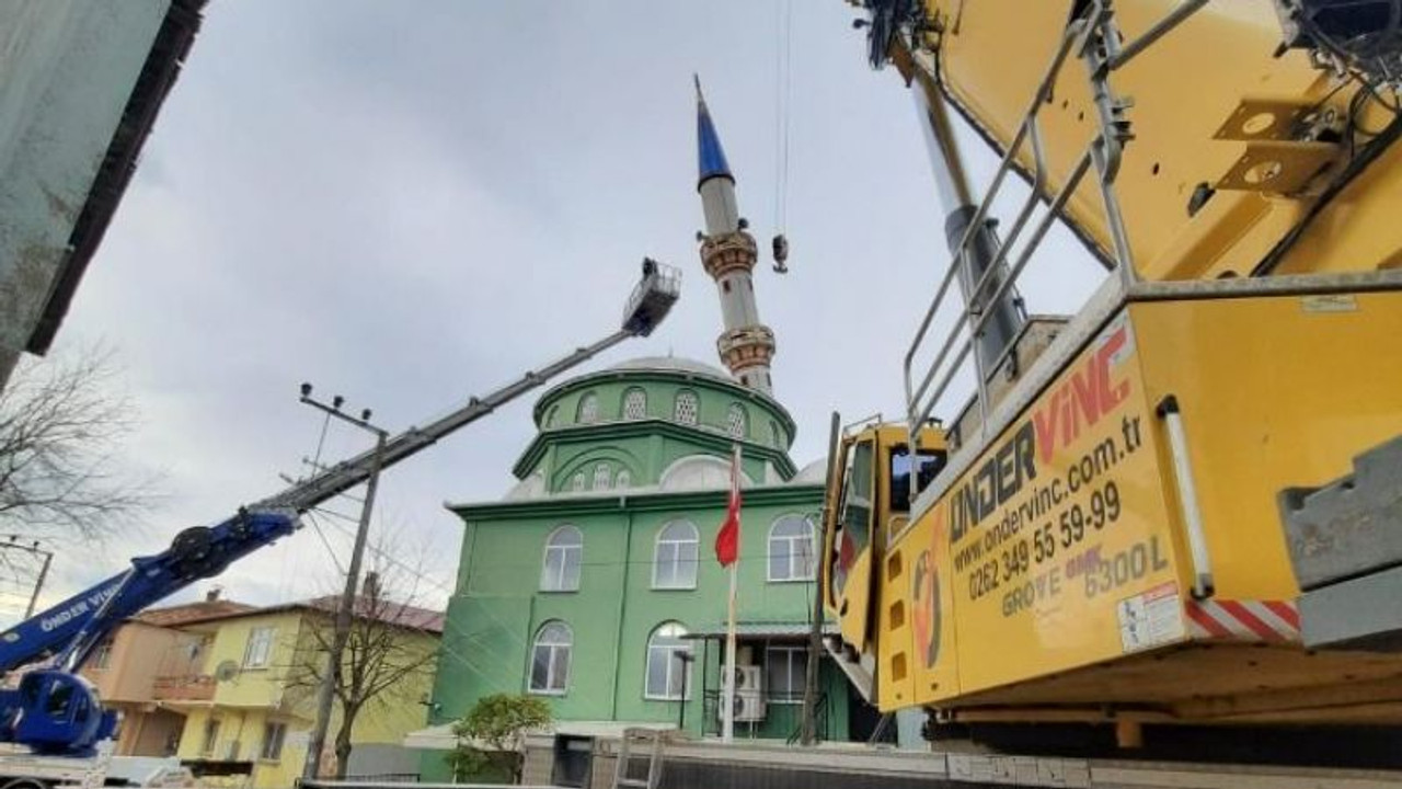 Lodosta yan yatan minareyi Büyükşehir onaracak