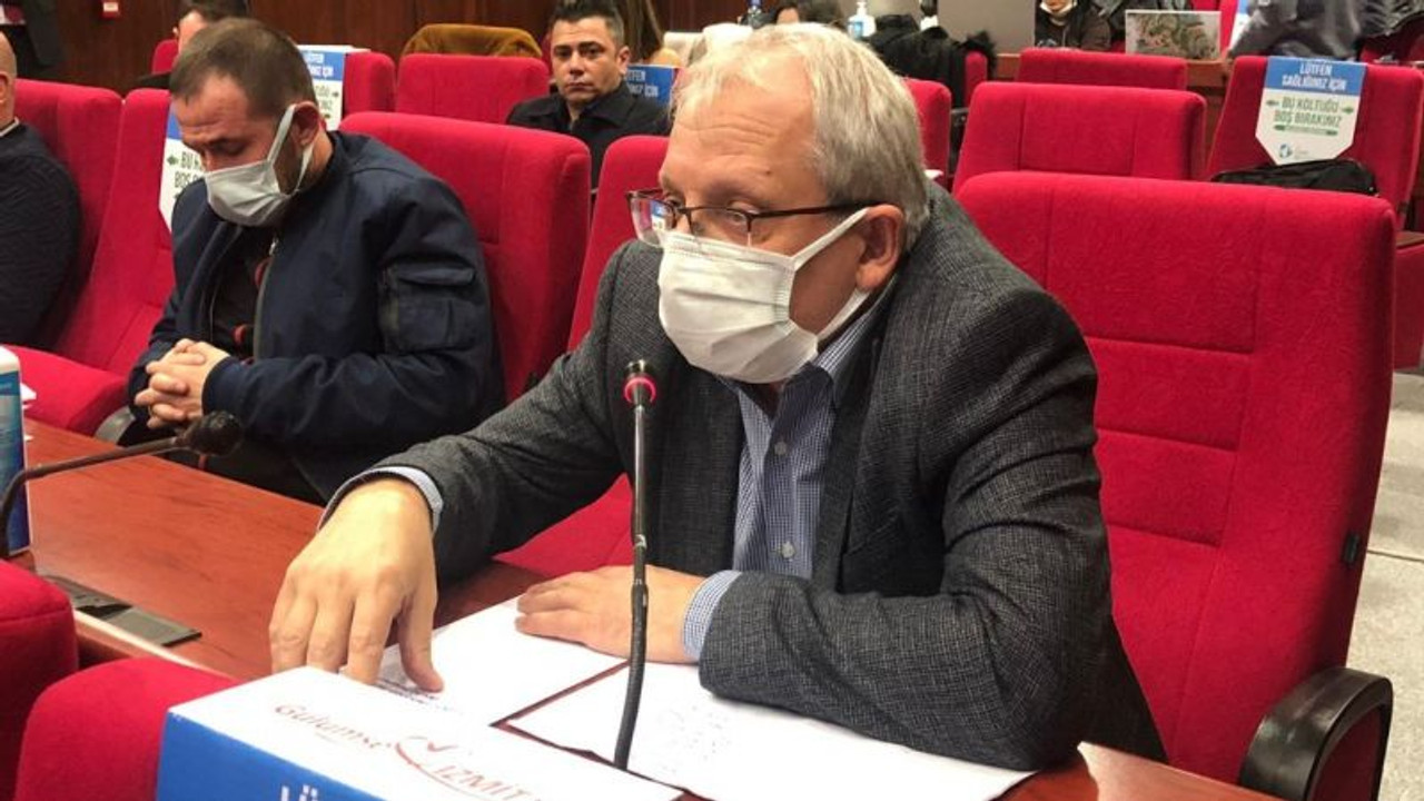 İzmit Belediyesi meclis üyelerine cevap vermiyor mu?