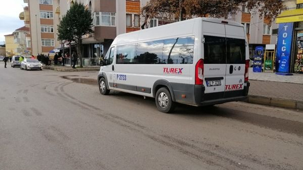 Yine servis yine kaza! Frene basmayınca dehşet saçtı