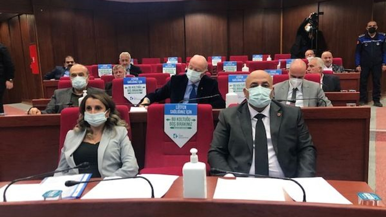 İzmit Belediyesi personele çakma ürün mü dağıttı?