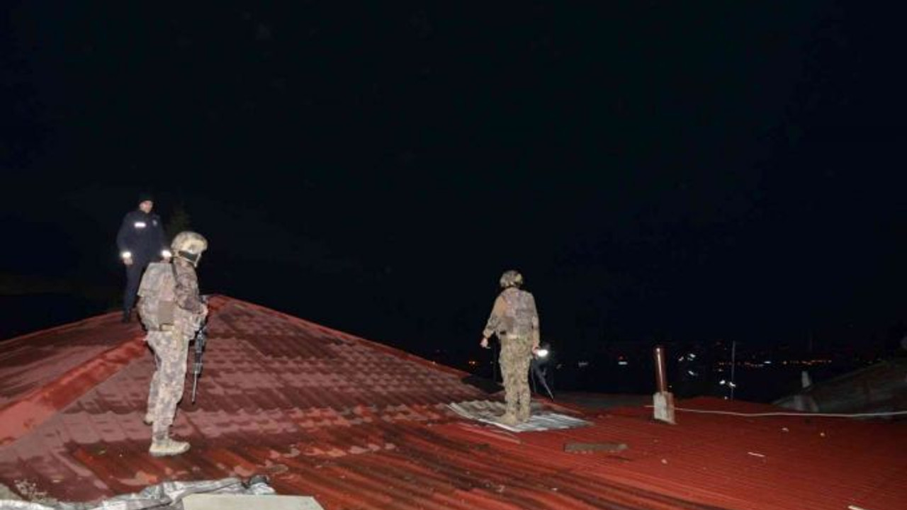 Kocaeli’de aranan şüphelilere polis operasyonu