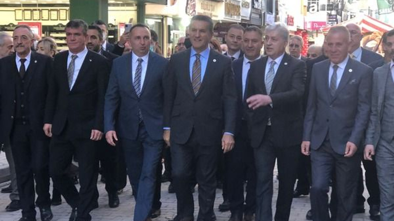 Sarıgül‘den muhtar açılımı
