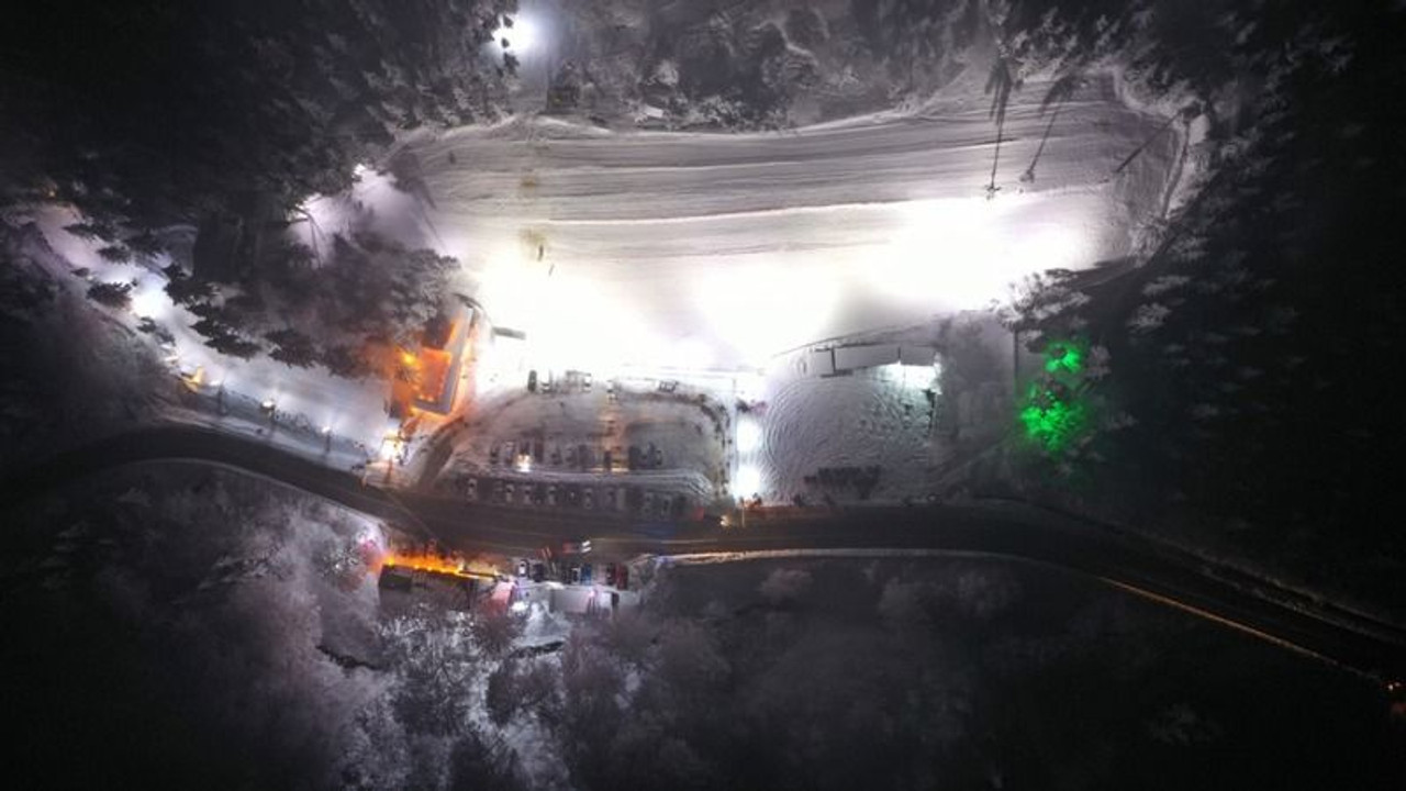 Kartepe'nin karlı akşam manzarası mest etti