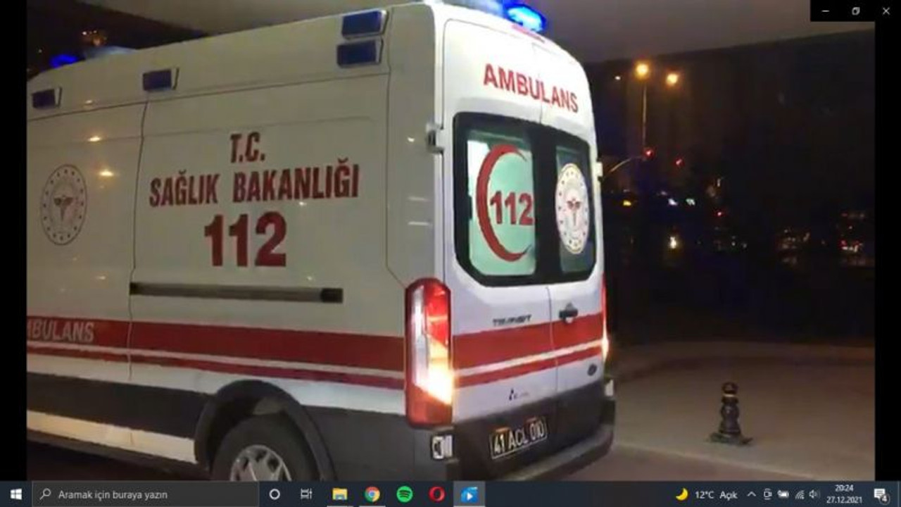 Canı elma çekti, toplamak için çıktığı ağaçtan düşerek bacağını kırdı