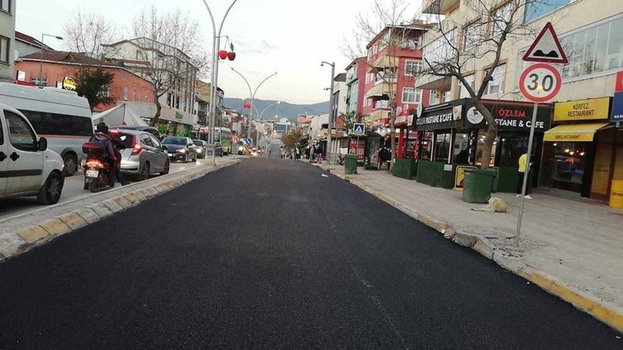 Akşemsettin Caddesi'ne asfalt