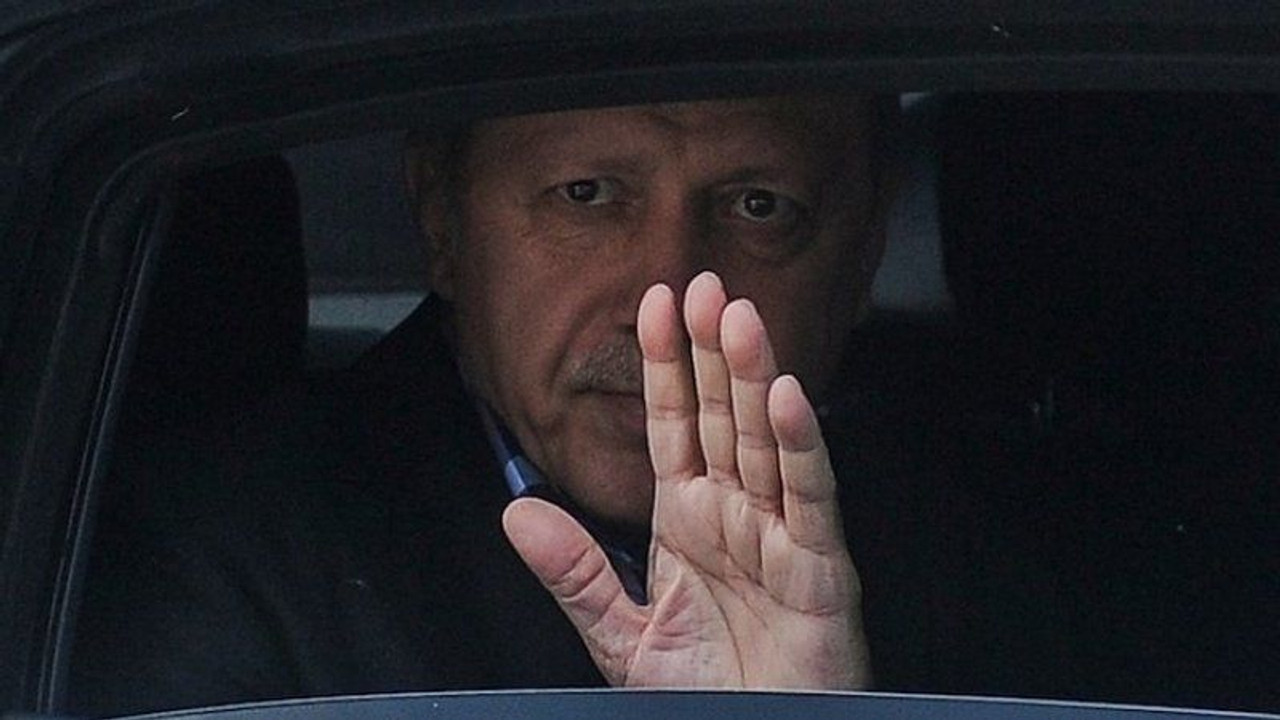 Erdoğan, en beğenilen siyasetçilerde ilk üçe giremedi!