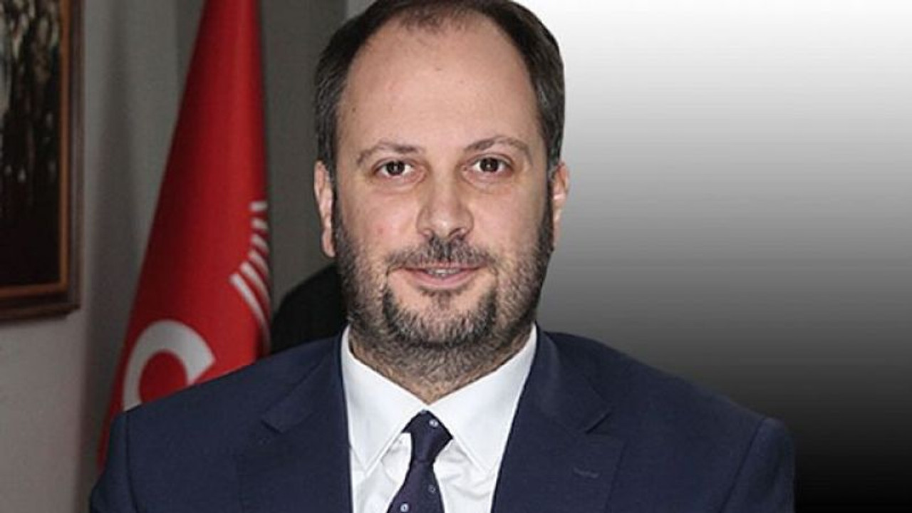 Adıgüzel'i gözünün içine baka baka eleştirdi
