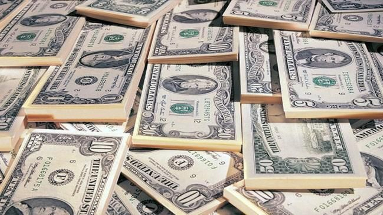 Ünlü ekonomist, dolardaki son operasyonu açıkladı