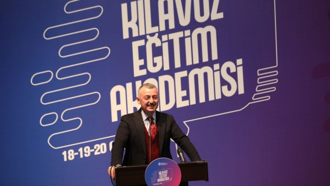 "Rehberiniz Hz. Muhammed olsun"