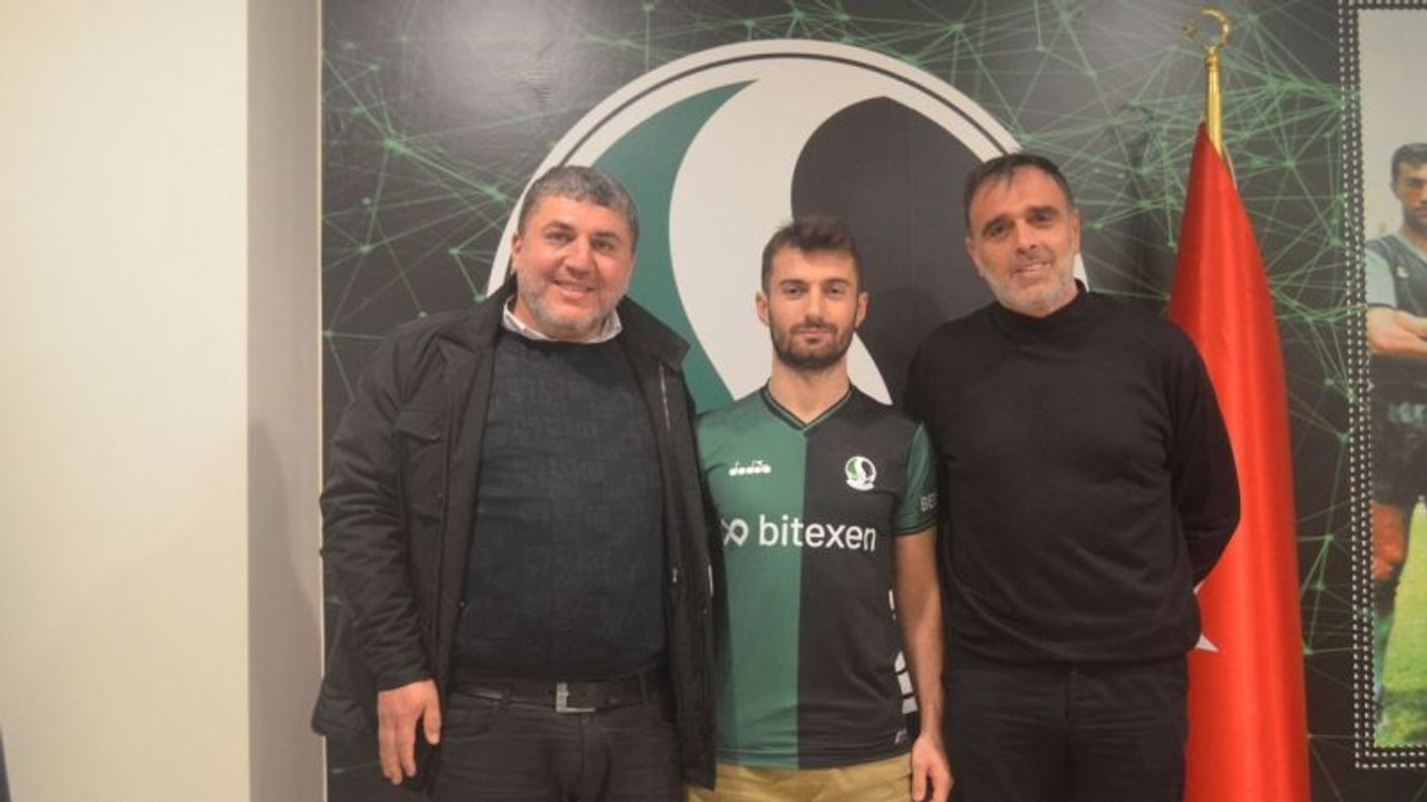 Burak Süleyman Sakaryaspor'da