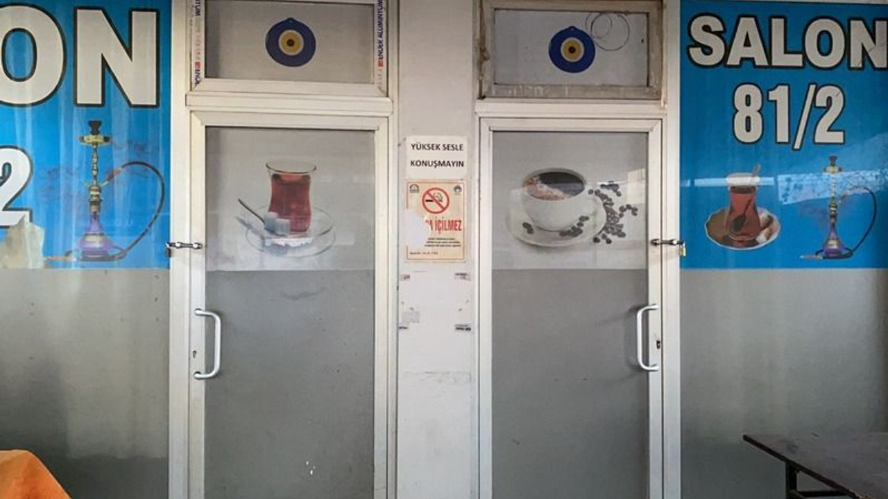 Kahvehaneciyi pompalı tüfekle tehdit etti!
