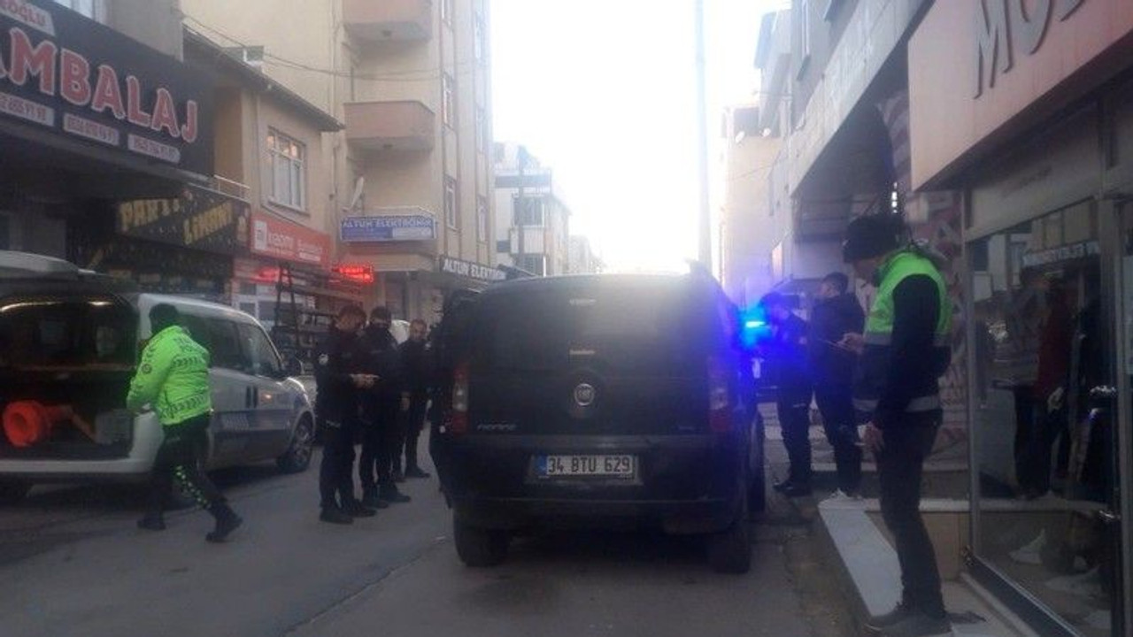 Polisin şüphelenerek durdurduğu araç sigortasız çıktı