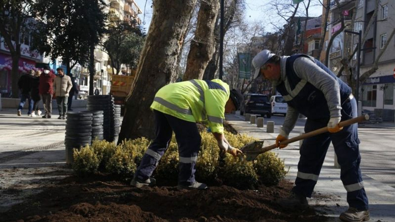 “Parkı bahçeyi bırakın ekmeğin maliyeti karşılayın”