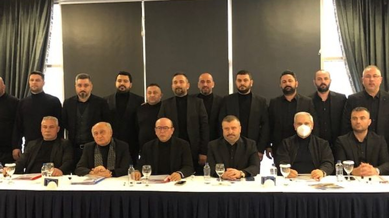 Lastik İş’te stresli oturum!