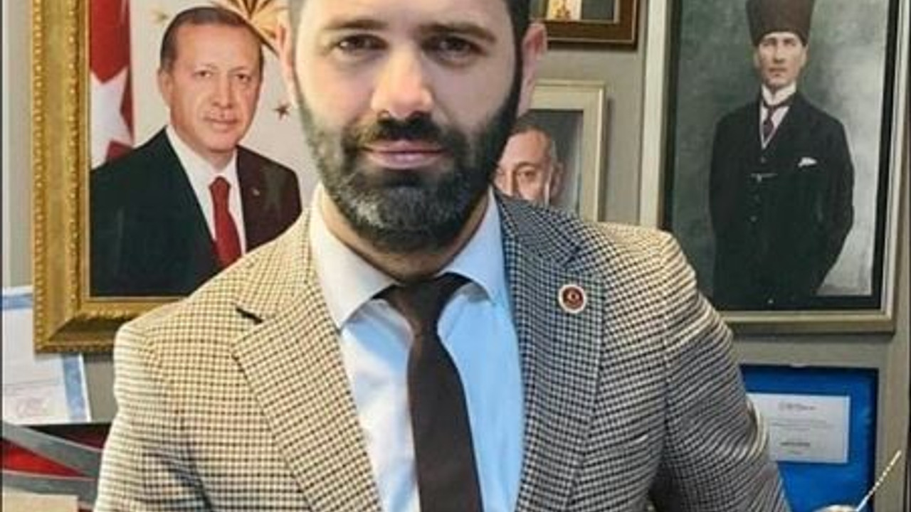 Muhtar akaryakıt zammını “İmsakiye” sanmış!