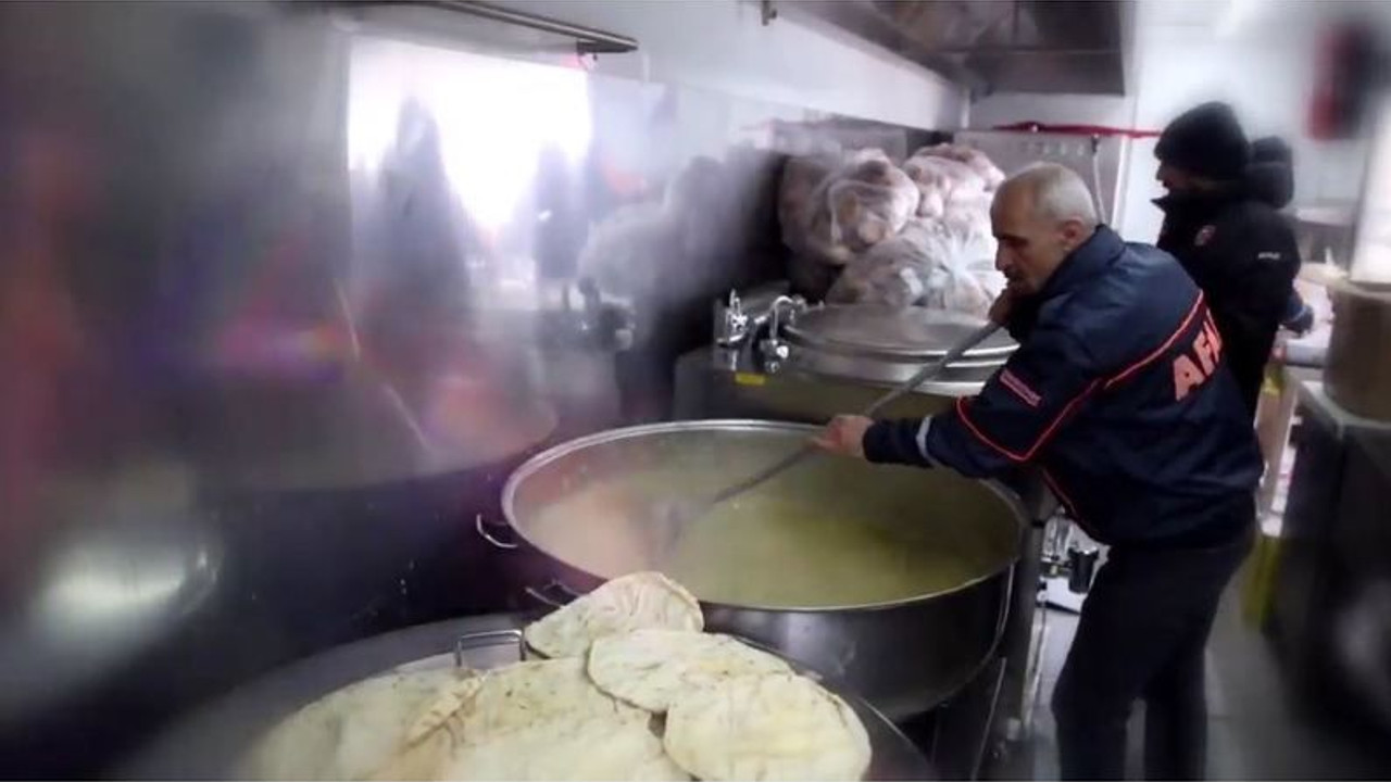 Kocaeli'nin yardım eli Ukrayna'da