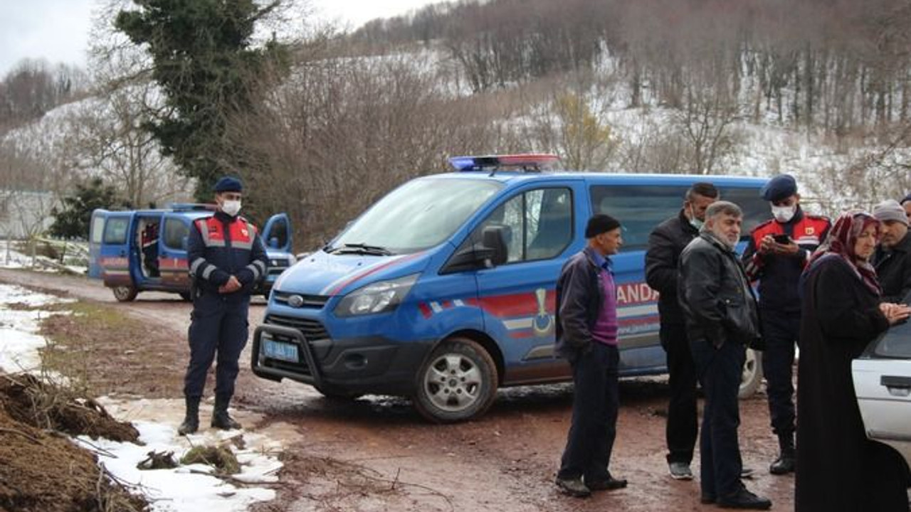 Boş arazide başından vurulmuş ceset bulundu