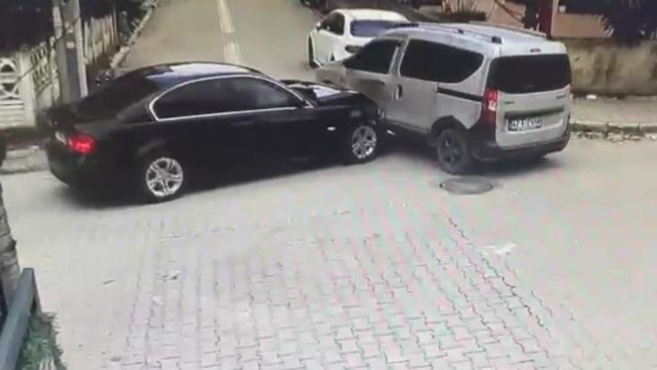 Önce kaza yaptılar sonra BİRBİRLERİNE GİRDİLER
