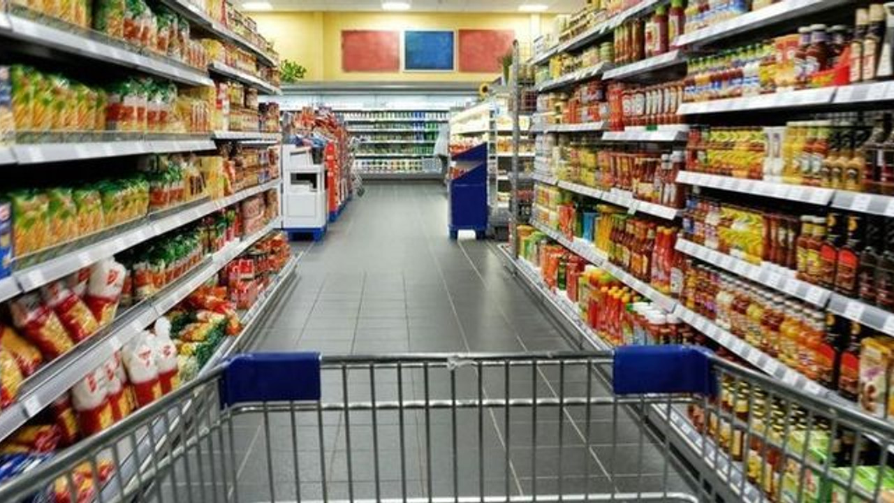 İki marketin fiyat farkı şok etti!